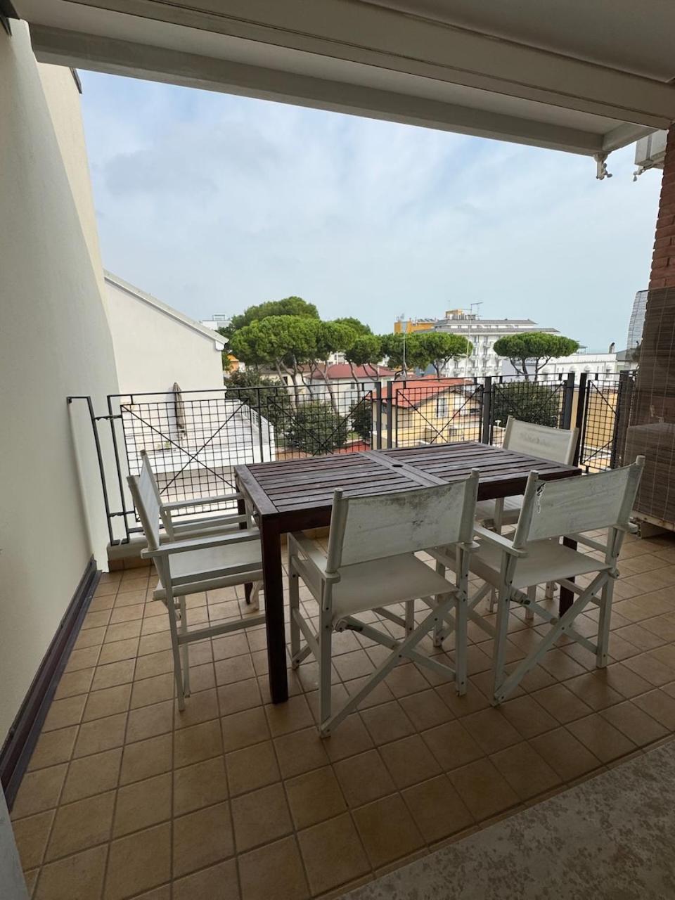 Marconi Deluxe Apartment Lido di Jesolo Ngoại thất bức ảnh